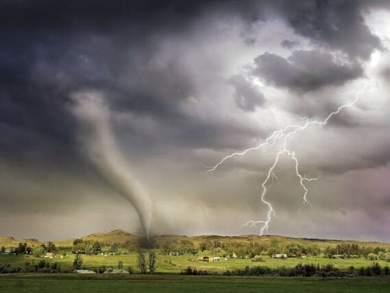 Thunder_weather_1